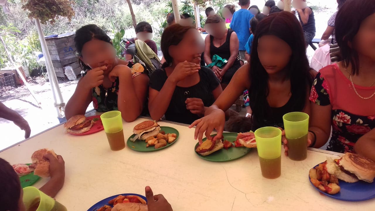 Children enjoying nutritious lunches